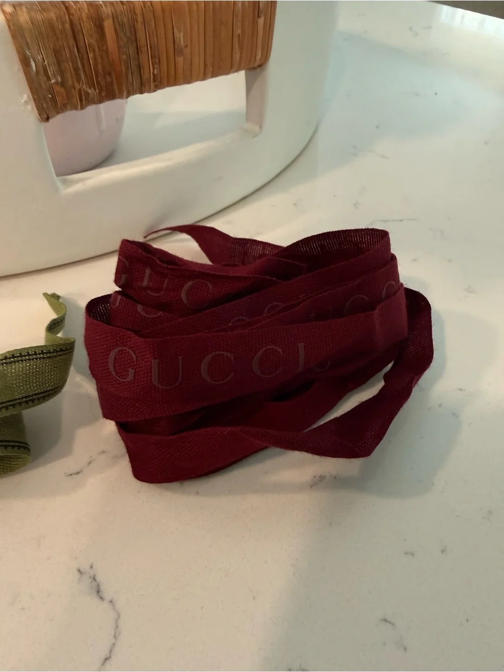 Gucci Ribbons - Picture 3 of 3